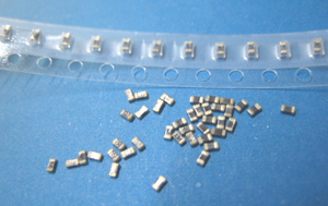 �����NƬ���U�zSMD0805��1206��1210��1812��