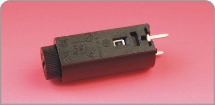 面板安裝型保險絲座