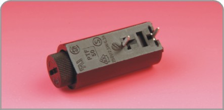 面板安裝型保險絲座