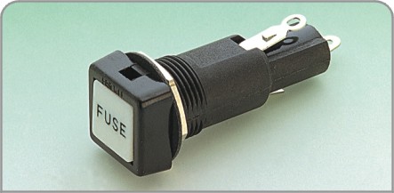 面板安裝型保險絲座